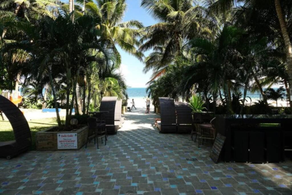Cowrie Beach Haven Studio Apartment Момбаса Екстериор снимка