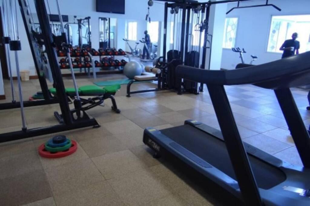 Cowrie Beach Haven Studio Apartment Момбаса Екстериор снимка