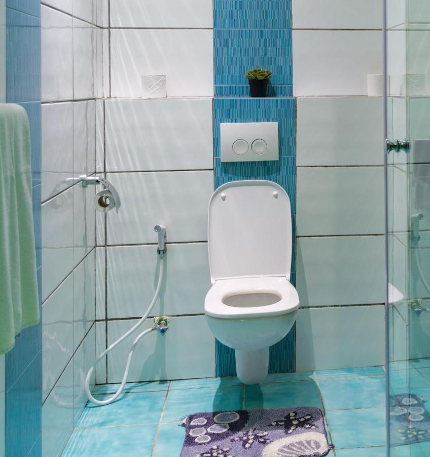 Cowrie Beach Haven Studio Apartment Момбаса Екстериор снимка